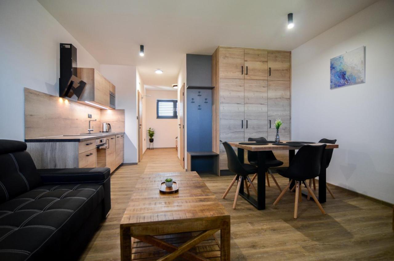 Apartment Hrusky - Wellness *